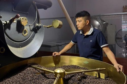 9X bỏ phố về quê khởi nghiệp, tạo việc làm và bao tiêu sản phẩm nông dân địa phương