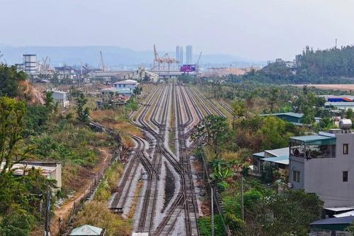 Bộ trưởng Xây dựng nói về đường sắt Hà Nội - Quảng Ninh 'đắp chiếu' hơn 10 năm