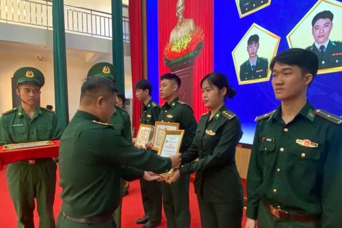 Bộ đội Biên phòng Gia Lai tuyên dương 15 gương mặt trẻ