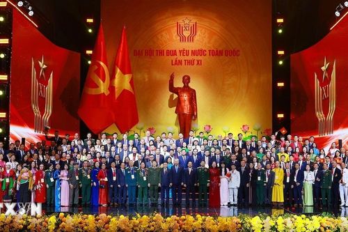 Nghệ sỹ Việt hăng hái thi đua yêu nước, bền bỉ lao động nghệ thuật