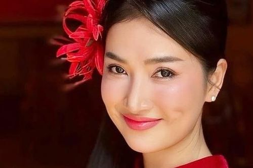 'Nữ hoàng phim xưa' tiết lộ về thời điểm lên xe hoa với bạn trai kém 9 tuổi