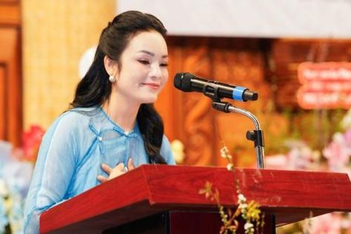 Nữ Tiến sĩ, NSƯT Tân Nhàn chính thức được bổ nhiệm chức danh Phó Giáo sư