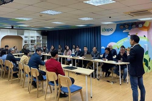 Giải bài toán nguồn nhân lực cho thương mại điện tử xanh và bền vững