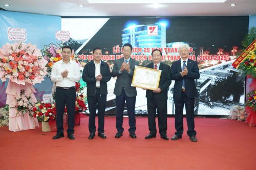 Hội Quy hoạch phát triển đô thị Thanh Hóa kỷ niệm 25 năm xây dựng và phát triển