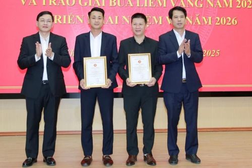 Thanh Hóa: Trao giải Búa liềm vàng năm 2025 cho nhiều tác phẩm báo chí xuất sắc