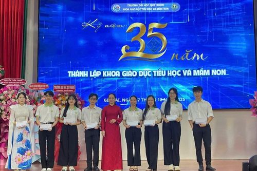 Khoa Giáo dục tiểu học và mầm non (Trường Đại học Quy Nhơn) kỷ niệm 35 năm thành lập