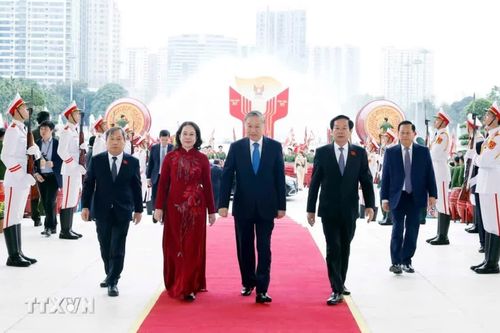 Đoàn đại biểu tỉnh Khánh Hòa tham dự Đại hội Thi đua yêu nước toàn quốc lần thứ XI