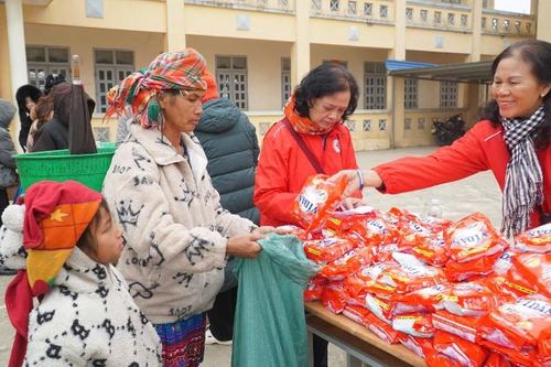'Phiên chợ tình người vùng cao - Chợ Tết 2026'