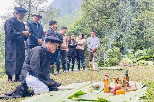 Lễ cúng Giang sơn - tiếng gọi thiêng liêng từ đại ngàn của người Rục