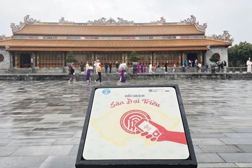 Số hóa di sản