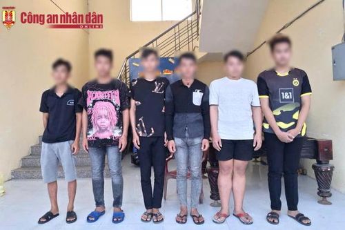 Bắt nhóm 'trẻ trâu' ném đá vào ô tô trên cao tốc Rạch Sỏi - Lộ Tẻ