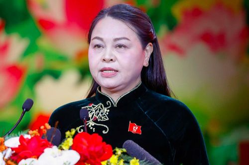 Biến thi đua thành hành động vì tương lai tươi sáng của dân tộc