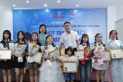 Trao giải cuộc thi Kể chuyện sách thiếu nhi lần hai