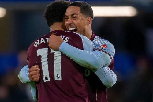 Quật ngã Chelsea, Aston Villa tái hiện kỳ tích trăm năm