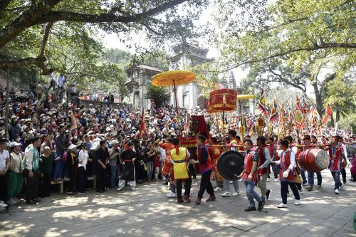 Văn hóa làm gốc, du lịch tạo đà phát triển cho Thanh Hóa
