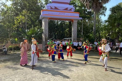 Giữ hồn múa trống Chhay-dăm giữa nhịp sống hiện đại