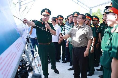 Thủ tướng kiểm tra, đôn đốc một số dự án hạ tầng chiến lược tại Cà Mau