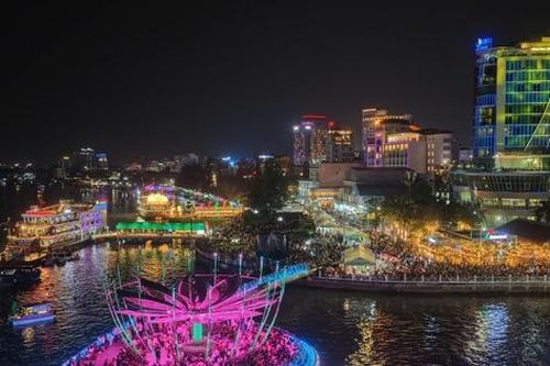 Cần Thơ rực rỡ 'Sắc màu sông nước'