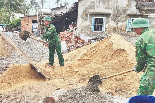Những ngôi nhà thắm tình quân dân