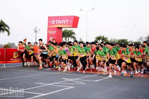 An Giang: Hơn 1.000 người chạy marathon vì cộng đồng không ma túy