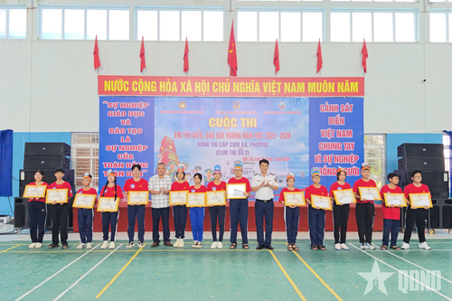 Đắk Lắk: 20 học sinh đoạt giải cuộc thi 'Em yêu biển, đảo quê hương'