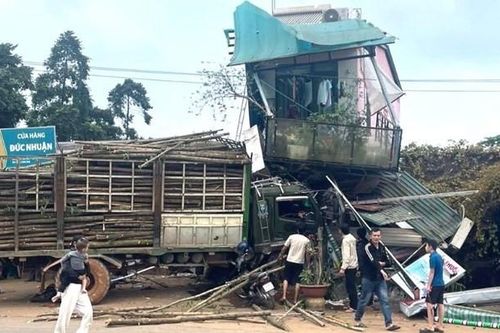 Nguyên nhân ban đầu vụ tai nạn làm 4 người thương vong ở Quảng Trị