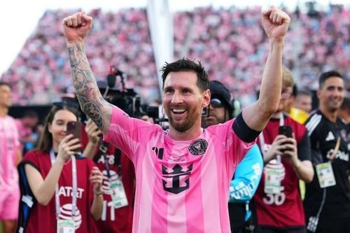 Messi trở lại đường đua Quả bóng Vàng