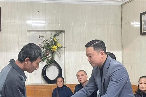 Tỉnh Đoàn Bắc Ninh thăm hỏi gia đình cô giáo trẻ tử vong vụ lật xe ở Lào Cai