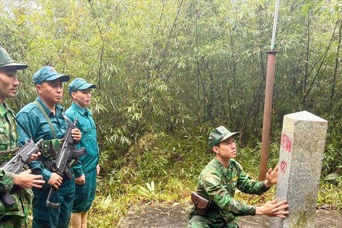 Đồn Biên phòng Tam Hợp tăng cường tuần tra biên giới trước Tết Dương lịch 2026