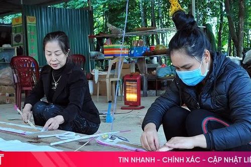 Về Phúc Trạch, 'chạm' vào nghề hương trầm truyền thống