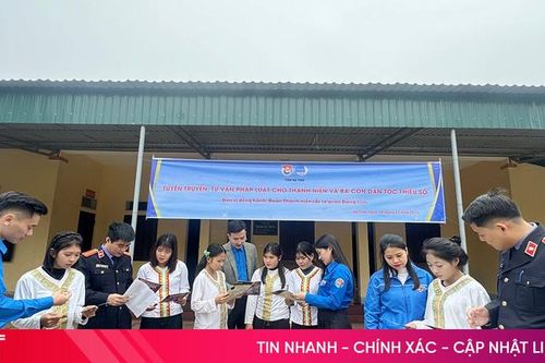 Sôi nổi Ngày hội Thanh niên dân tộc thiểu số ở bản Rào Tre