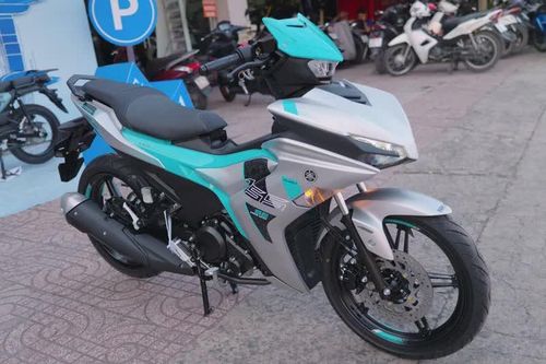 Cận cảnh Yamaha Exciter 155 VVA màu bạc xanh, giá 54,2 triệu tại Việt Nam