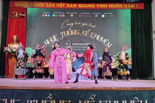 Đưa Tuồng đến với sinh viên