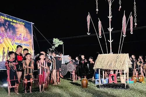 Người dân xã Ia Tul trải nghiệm cùng chương trình 'Cồng chiêng cuối tuần'
