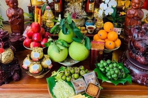Mẹo chọn bánh kẹo cúng Phật đúng nghi lễ và trang nghiêm