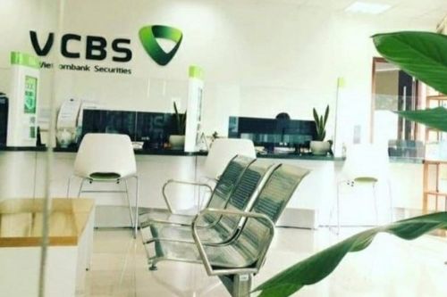 Vietcombank rót thêm 10.000 tỷ đồng, tăng vốn VCBS cao gấp 5 lần