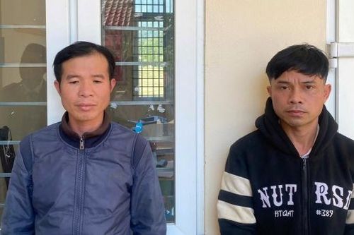 Xử lý 2 đối tượng tàng trữ, sử dụng súng săn trái phép