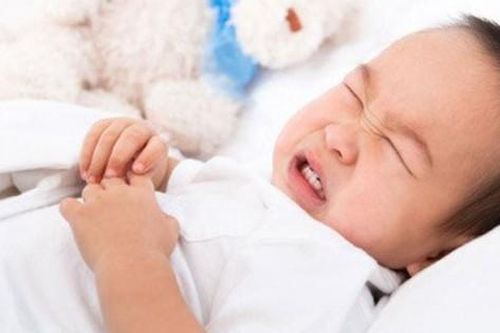 Xử trí khi trẻ bị tiêu chảy do Rotavirus mùa Đông Xuân