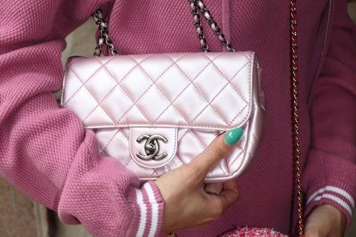 Thời mua túi Chanel, Hermès 'dễ như đi chợ'