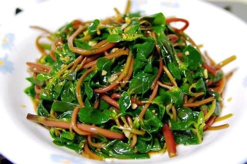 3 loại rau dân giã của người Việt, 'trời Tây' săn lùng với giá hơn 1 triệu/kg