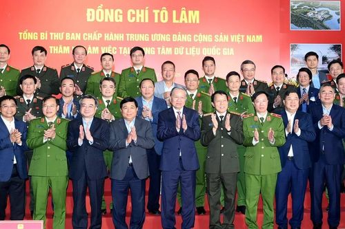 Tổng Bí thư Tô Lâm thăm, làm việc tại Trung tâm Dữ liệu Quốc gia