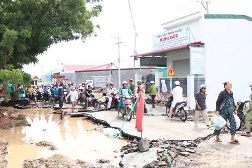 Khánh Hòa chi trả hỗ trợ thiệt hại do lũ cho cả người chưa đăng ký cư trú