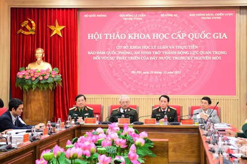 Đổi mới tư duy về quốc phòng, an ninh, gắn với quá trình đổi mới tư duy quản trị quốc gia, quản trị địa phương