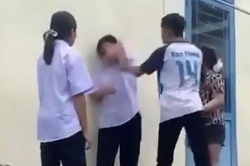 Vụ nữ sinh Trường THCS Quế Phong bị nhóm bạn đánh hội đồng: Các học sinh tham gia đánh nữ sinh bị kỷ luật mức cao nhất