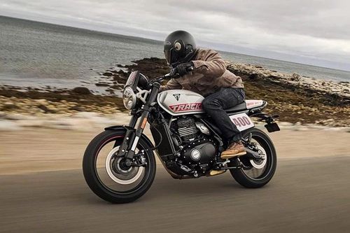 Triumph Tracker 400 2026 phong cách flat-track, giá 202 triệu đồng