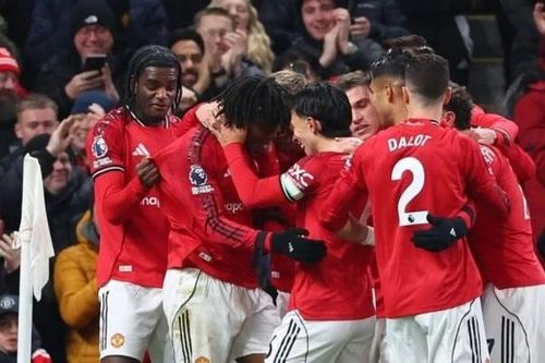 Man United có loạt quyết định bất ngờ