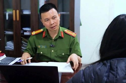 Tin 'chồng' trên mạng, người phụ nữ cắm sổ đỏ, bán vàng, mất 2,4 tỷ đồng