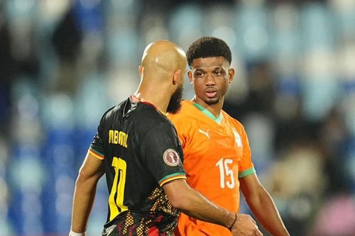 Diallo che mờ Mbeumo, Bờ Biển Ngà và Cameroon chia điểm kịch tính