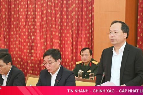 Bí thư Tỉnh ủy Nguyễn Duy Lâm dự hội nghị Đảng ủy Quân khu 4 ra Nghị quyết lãnh đạo thực hiện nhiệm vụ năm 2026