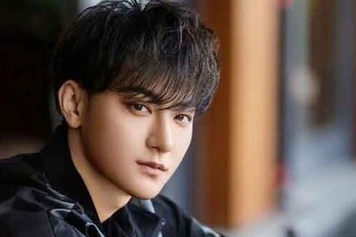 'Chủ tịch hot nhất showbiz': Từng bị xuất huyết não, gặp tình huống nguy kịch tính mạng